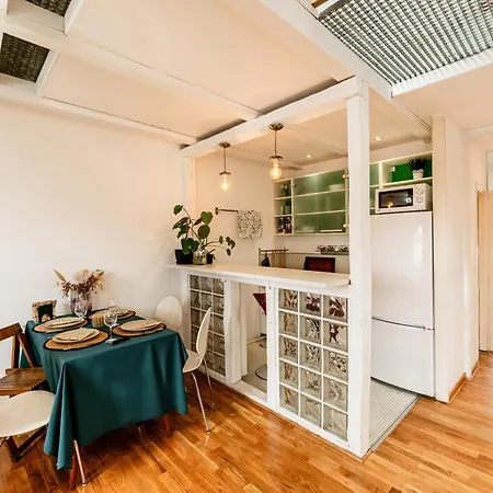 Art-apart Sava Riverside Old Town Renovated