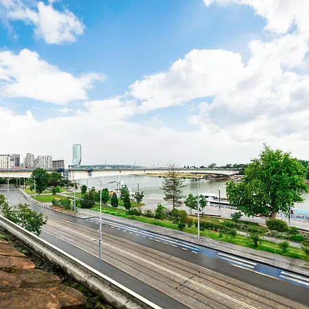 Art-apart Sava Side Old Town Renovated Apartament Belgrad