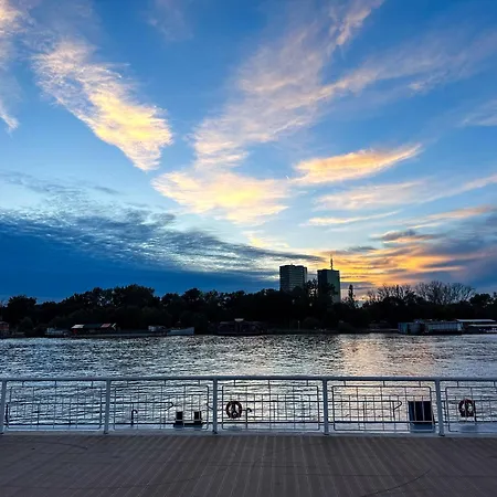Art-apart Sava Riverside Old Town Renovated Apartament Belgrad